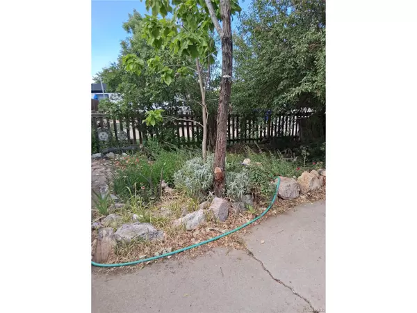 Dacono, CO 80514,215 Glen Ayre St