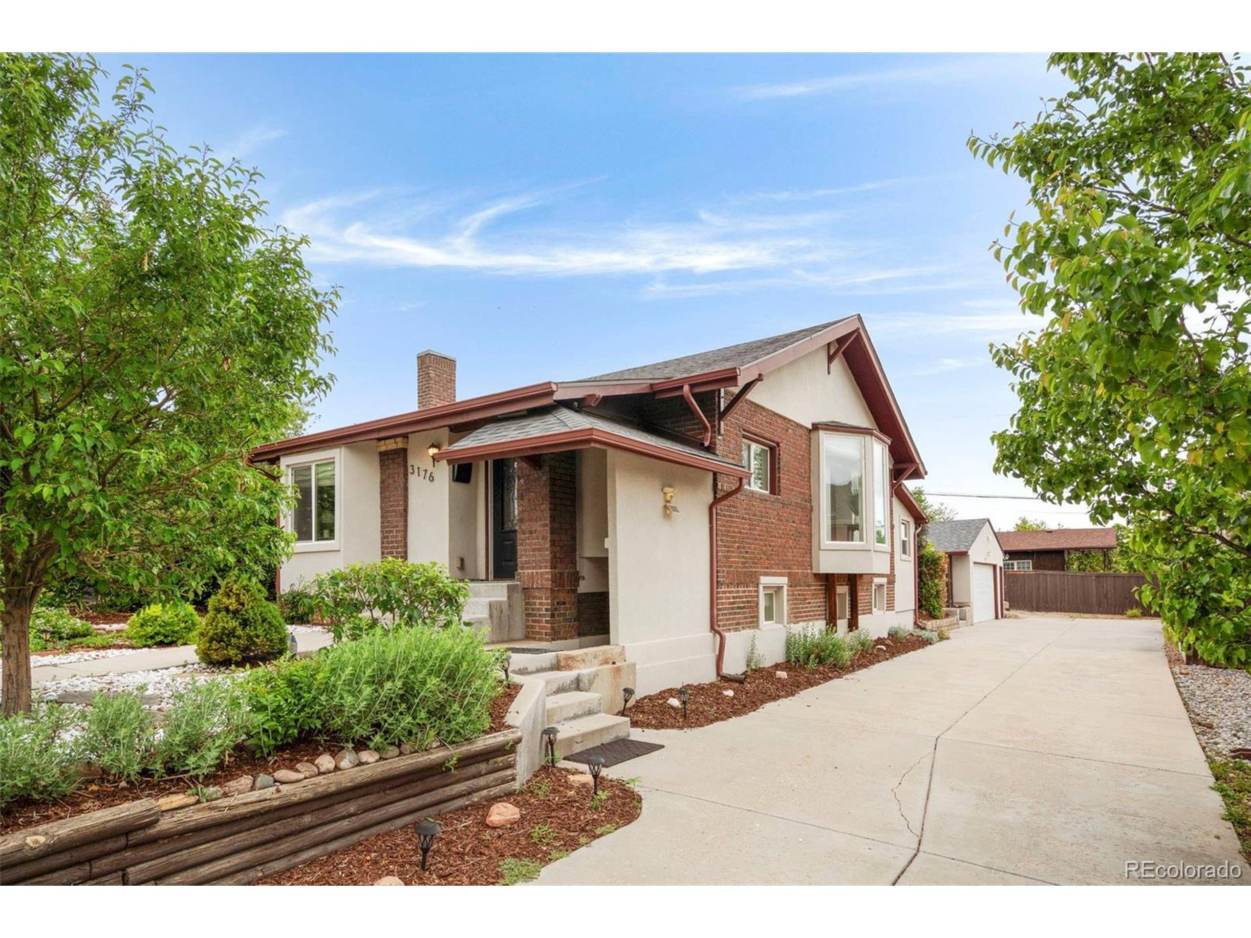 3176 Depew St, Wheat Ridge, CO 80214