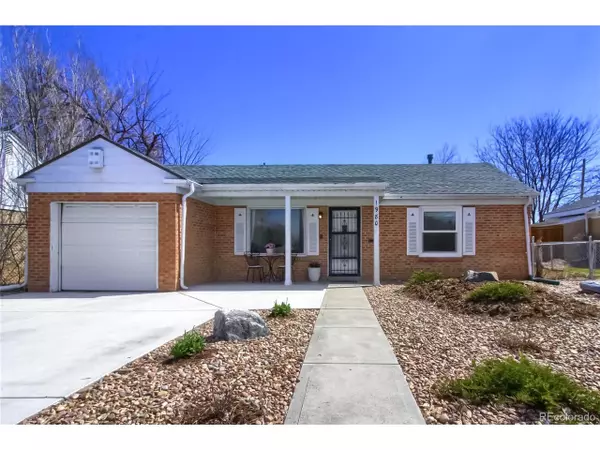 Denver, CO 80220,1980 Roslyn St