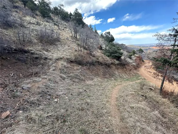 284 Neon Moon, Manitou Springs, CO 80829