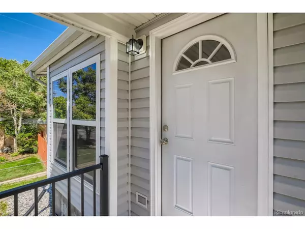 Golden, CO 80401,970 Moss St