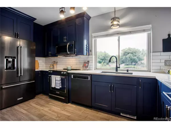 5555 E Briarwood Ave #603, Centennial, CO 80122