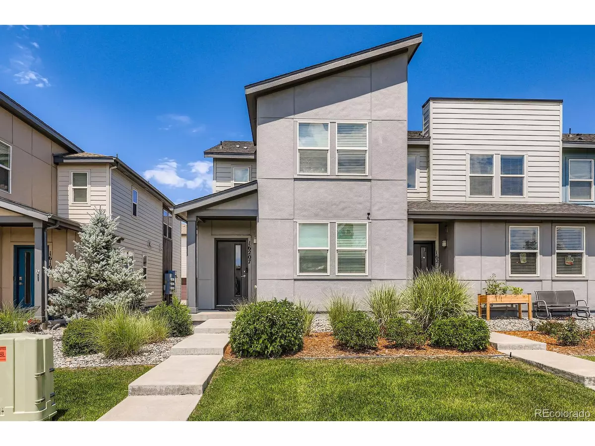 Denver, CO 80239,16207 E Elk Pl