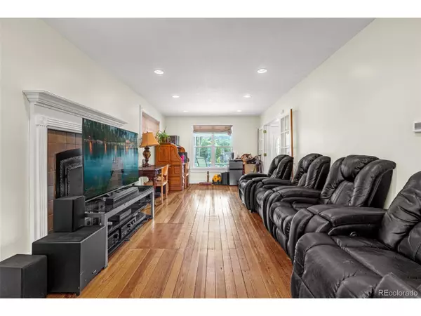 Manitou Springs, CO 80829,105 Pawnee Ave