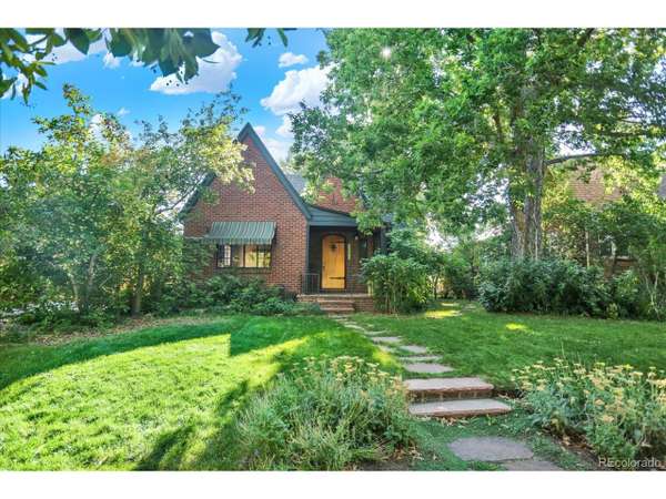 2660 Forest St, Denver, CO 80207