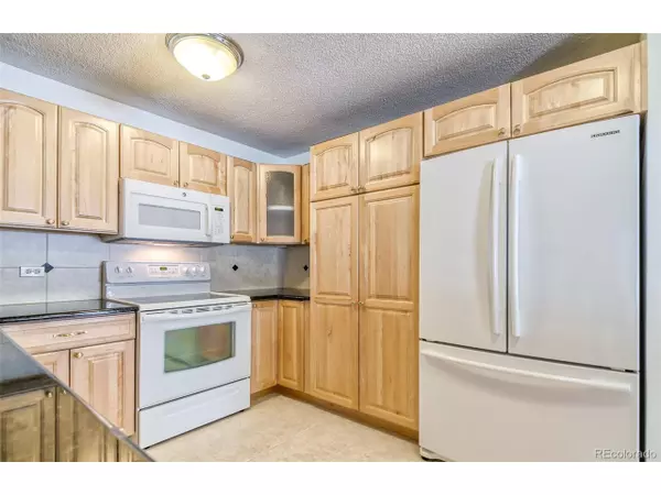 Denver, CO 80247,625 S Alton Way #6A