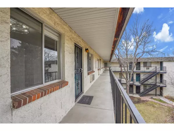 Denver, CO 80222,5995 E Iliff Ave #308