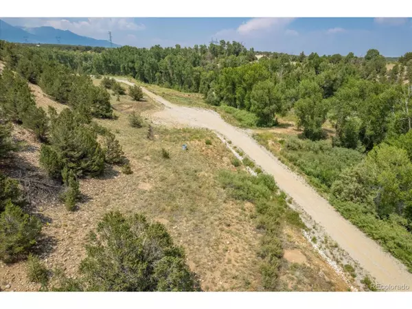 Salida, CO 81201,7921 Cozart Ln