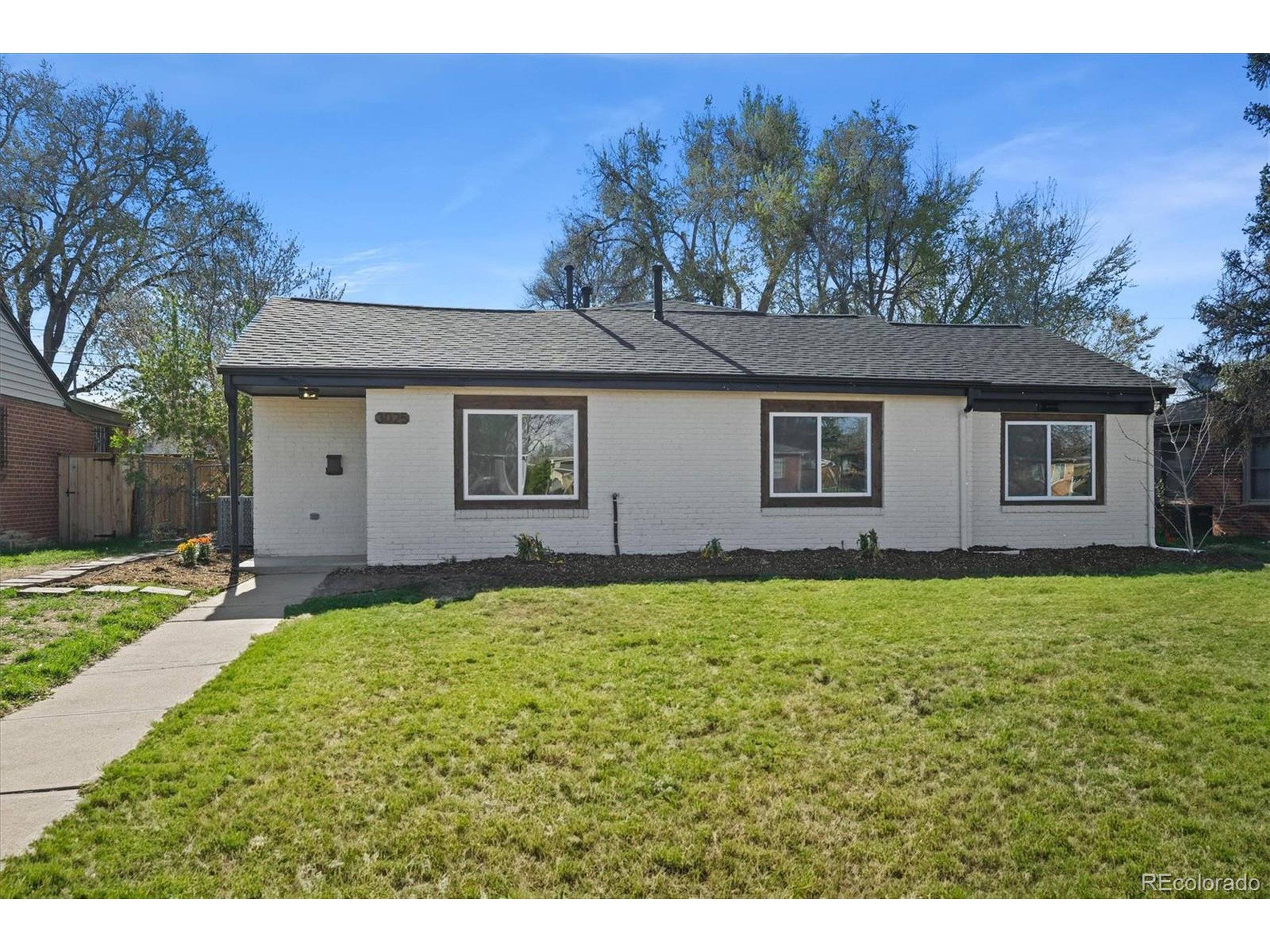 Denver, CO 80207,3025 Ivanhoe St