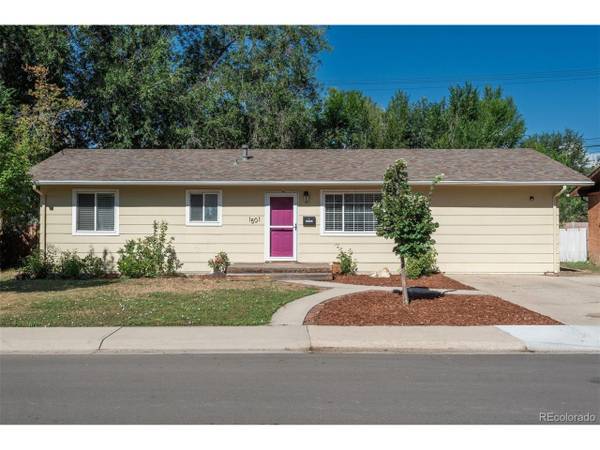1501 Liberty Ct, Longmont, CO 80504
