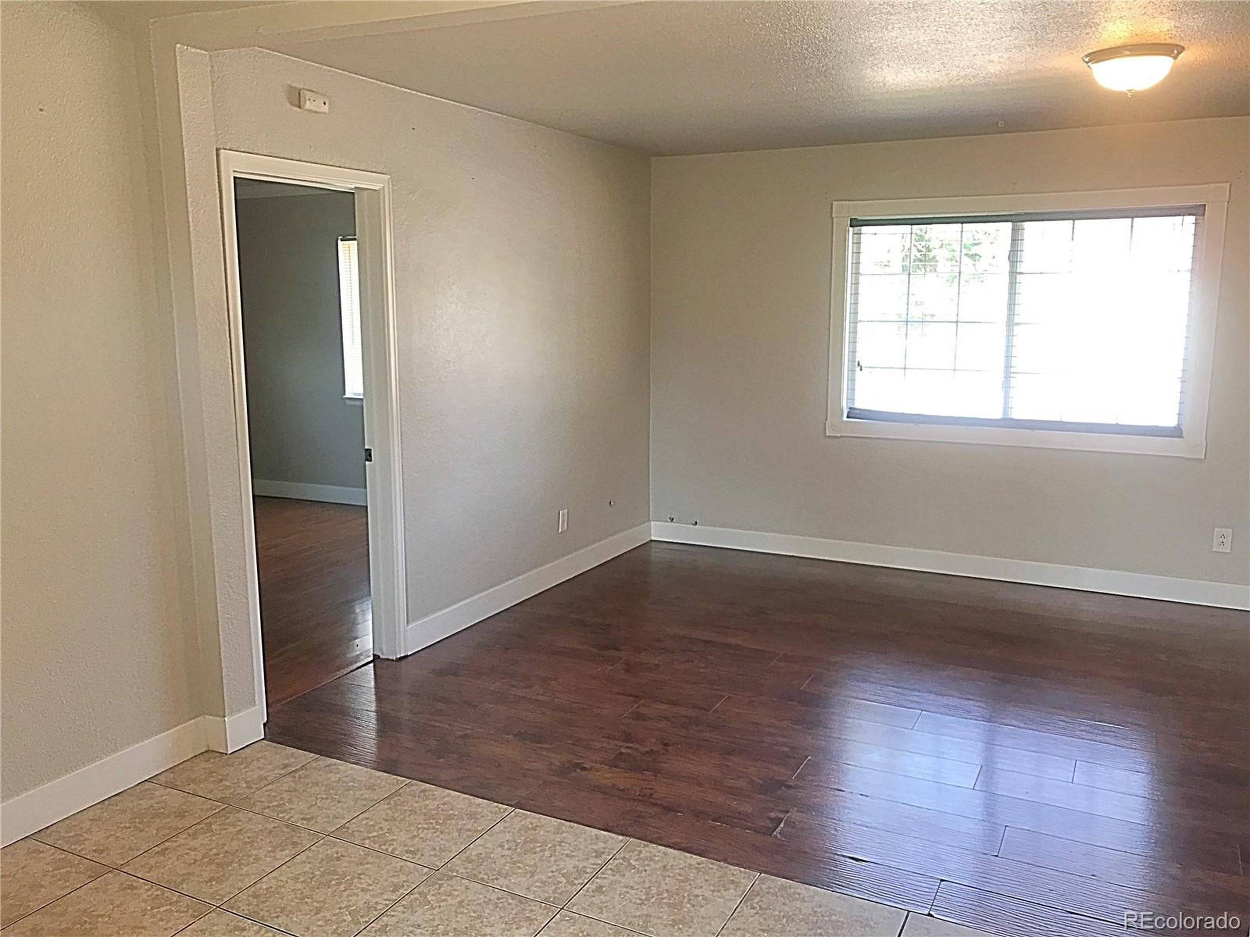 Aurora, CO 80011,729 Vaughn St