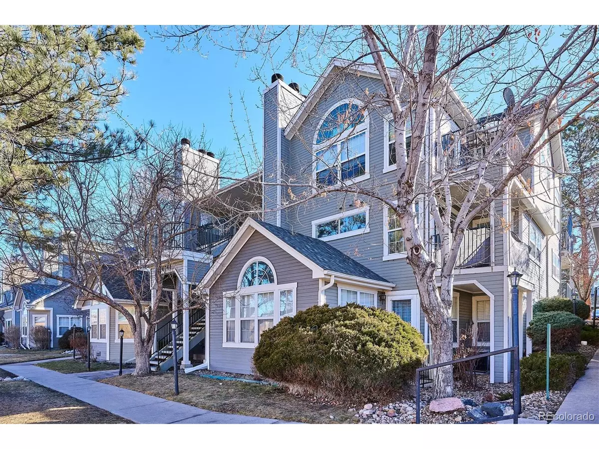 Centennial, CO 80112,6741 S Ivy Way #B4