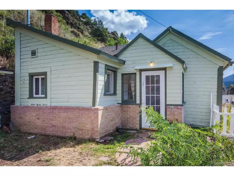 1606 Wall St, Idaho Springs, CO 80452