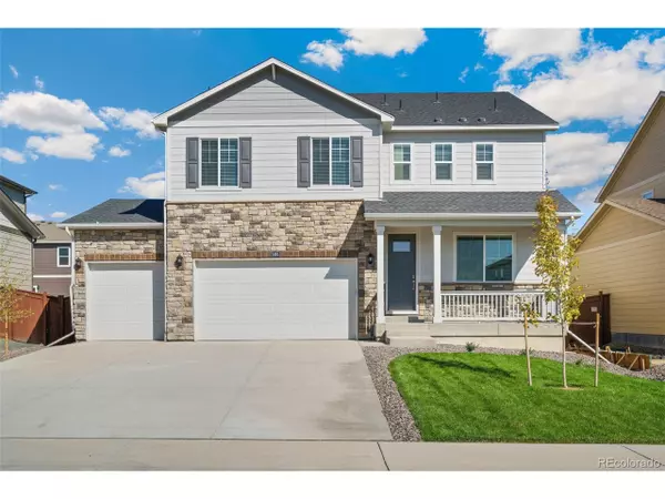 203 Sparrow Dr, Johnstown, CO 80534
