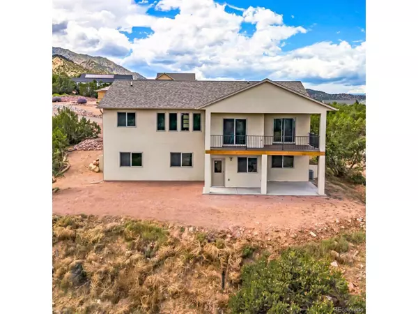 418 Greenhorn Dr, Canon City, CO 81212