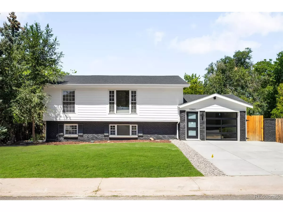 Denver, CO 80235,10441 W Lehigh Ave