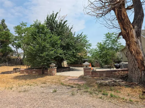Denver, CO 80236,2561 W Dartmouth Ave