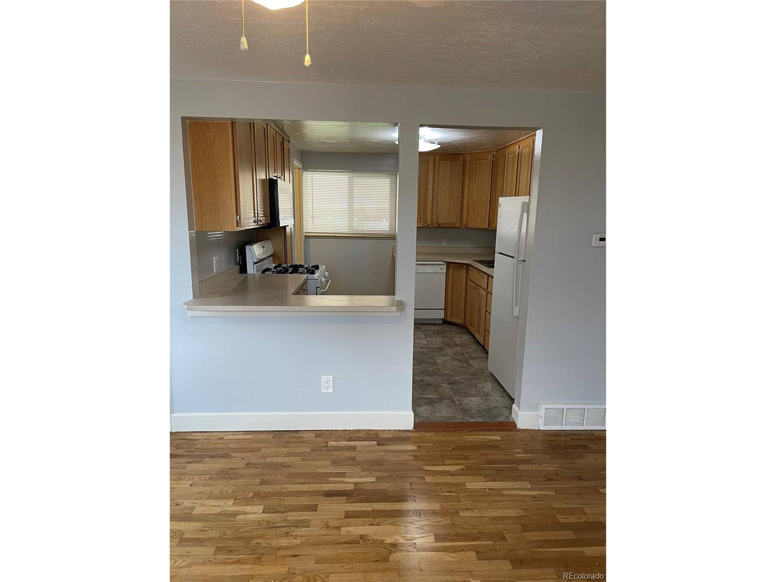 Denver, CO 80222,1971 S Dahlia St