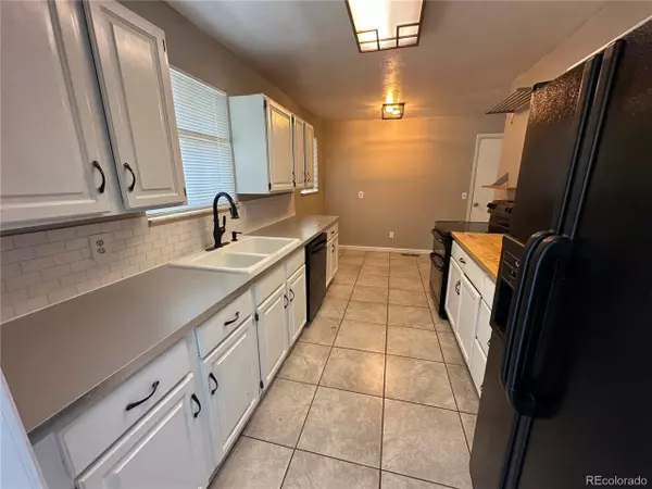 Centennial, CO 80122,1836 E Mineral Ave