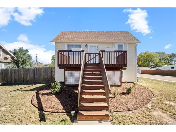 506 Ash St, Hudson, CO 80642