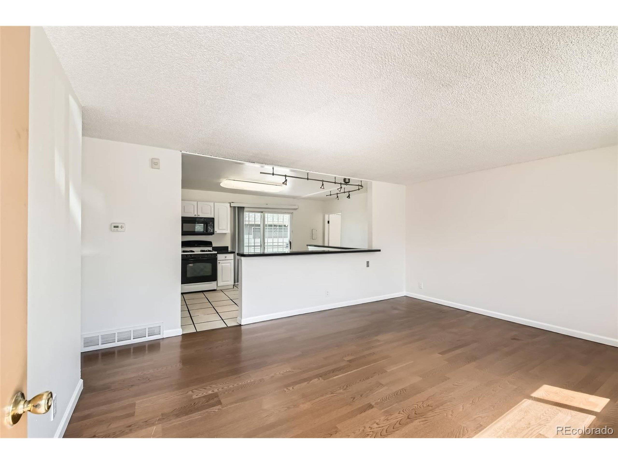 Denver, CO 80239,5556 Vaughn St