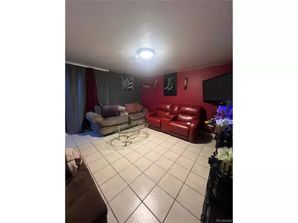 Denver, CO 80219,274 S Meade St