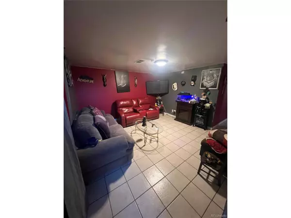 Denver, CO 80219,274 S Meade St