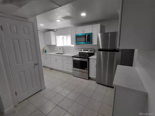 Denver, CO 80219,274 S Meade St