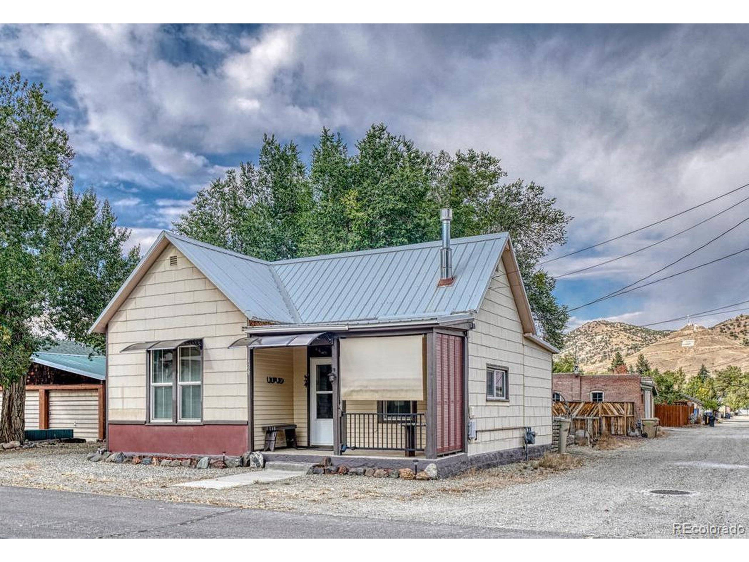 124 E 8th St, Salida, CO 81201