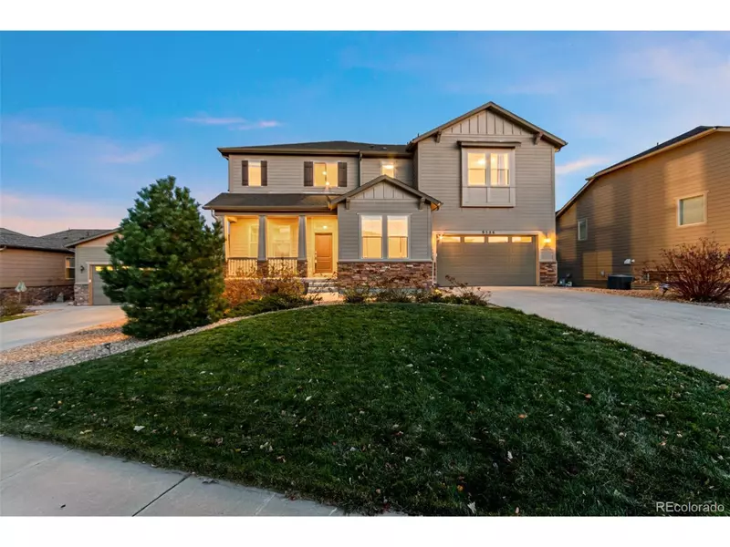 9526 Loveland Way, Arvada, CO 80007