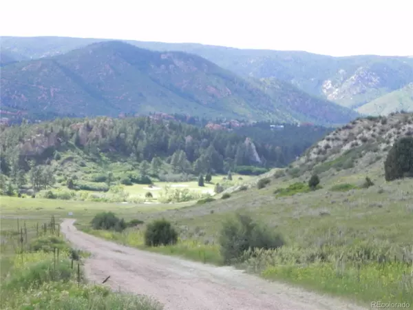 Larkspur, CO 80118,4816 Comanche Dr