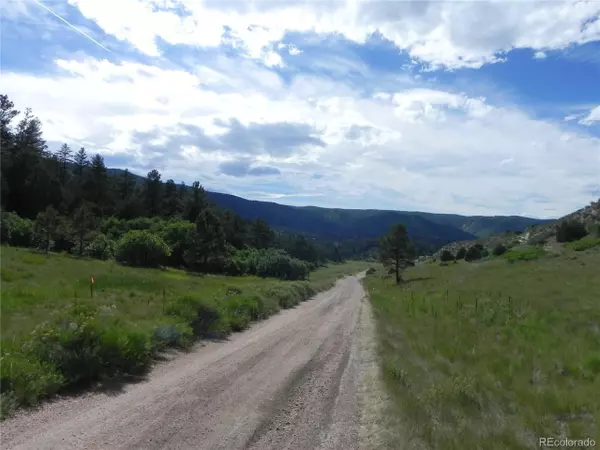 Larkspur, CO 80118,4816 Comanche Dr