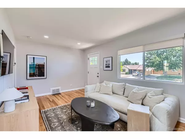 Denver, CO 80219,2625 S Linley Ct