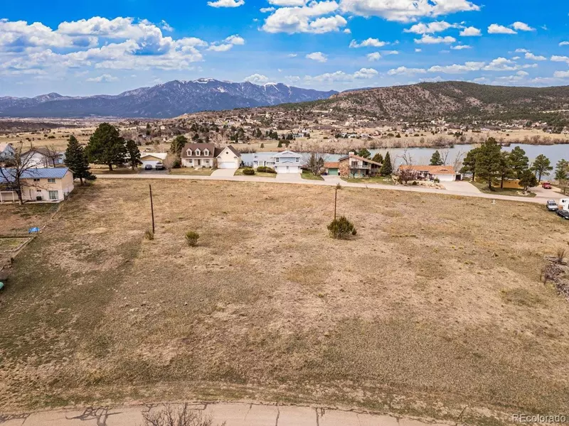 744 St Vrain Dr, Colorado City, CO 81019