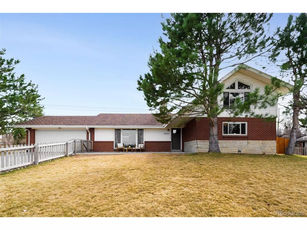 Lakewood, CO 80215,2000 Willow Ln