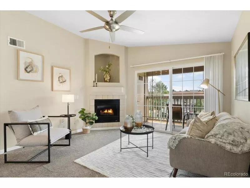 1425 S Galena Way #204, Denver, CO 80247