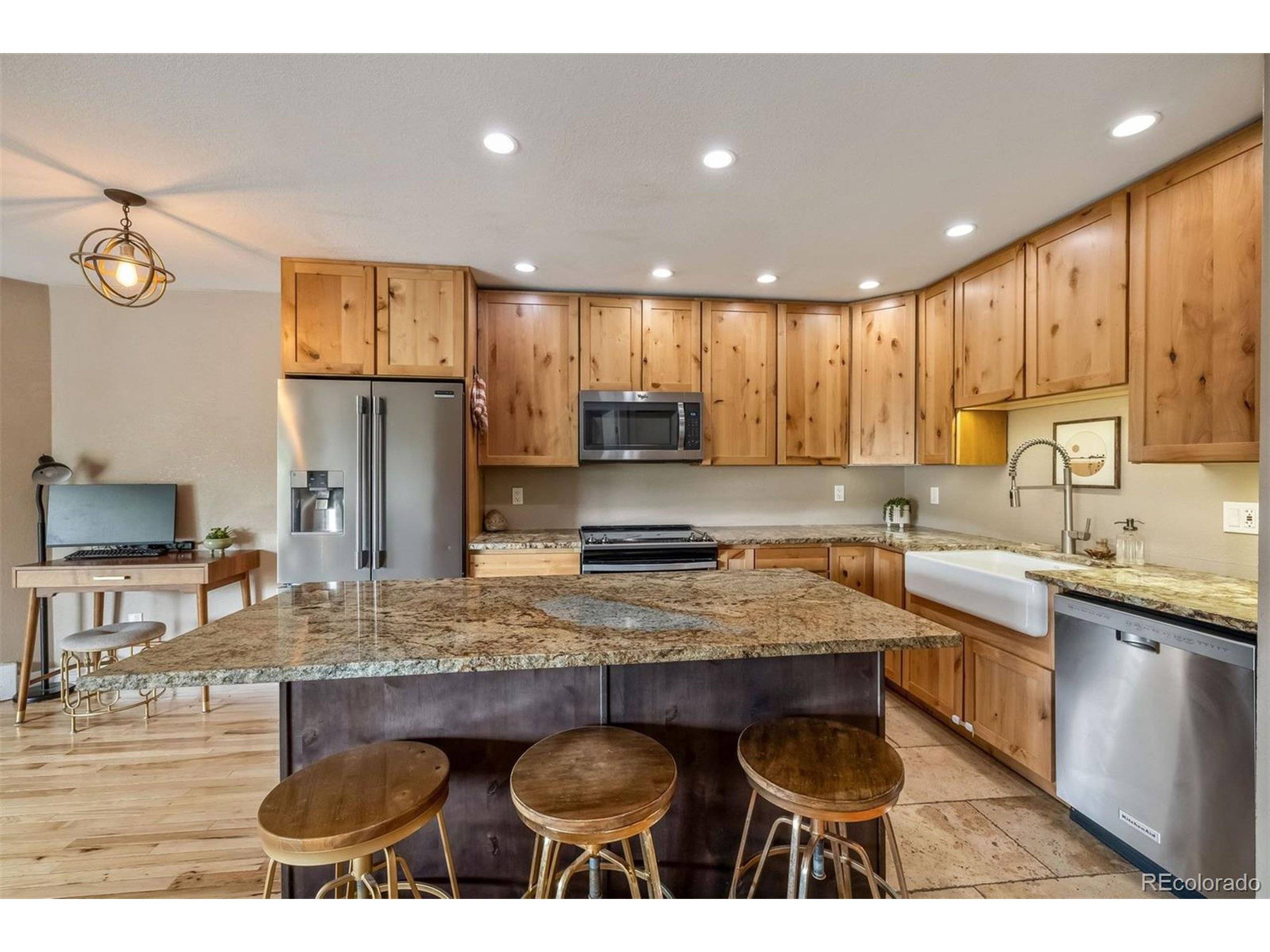 Silverthorne, CO 80498,2435 Ryan Gulch Ct #2435