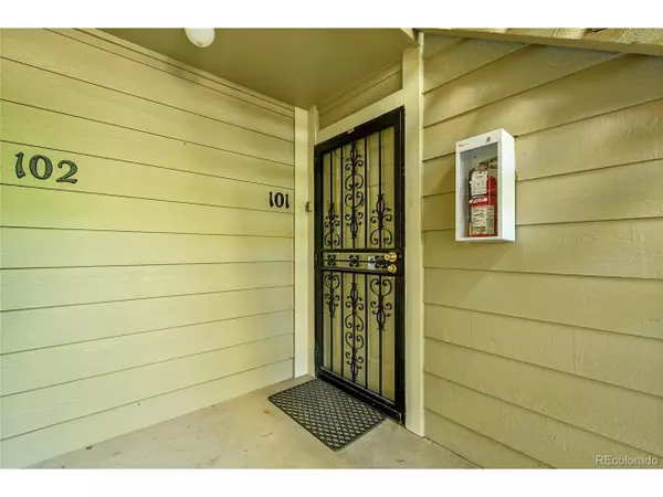 Denver, CO 80247,8225 Fairmount Dr #101