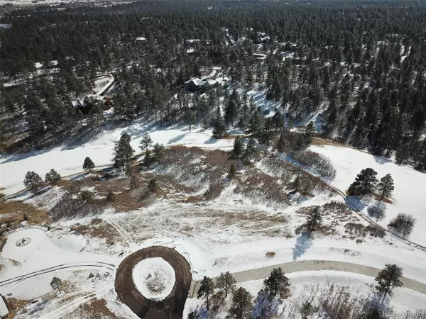 Larkspur, CO 80118,6811 Woodhall Ct