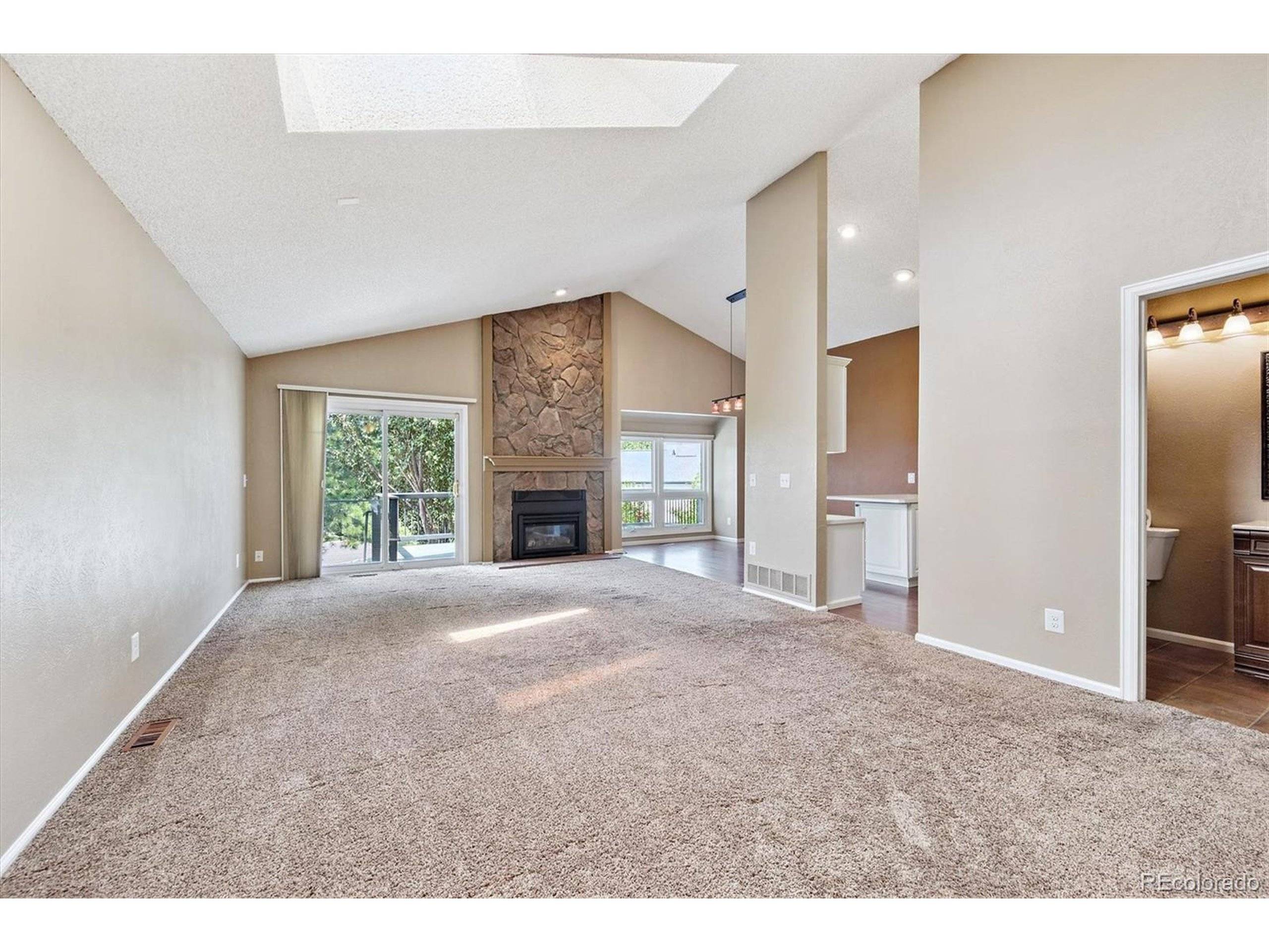 Centennial, CO 80121,6381 S Hudson St