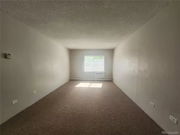 Thornton, CO 80260,9650 Huron St #23