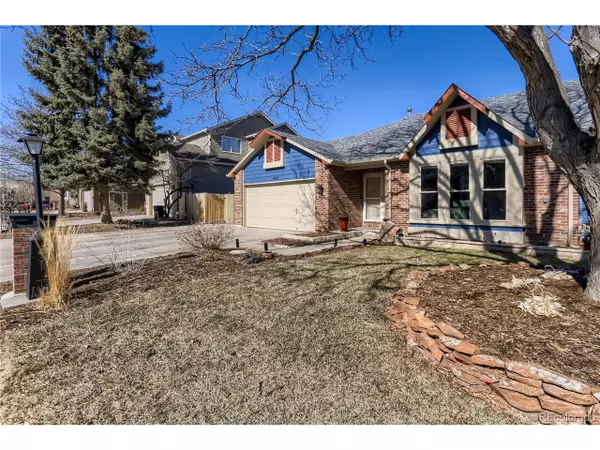 1922 Sunlight Dr, Longmont, CO 80504