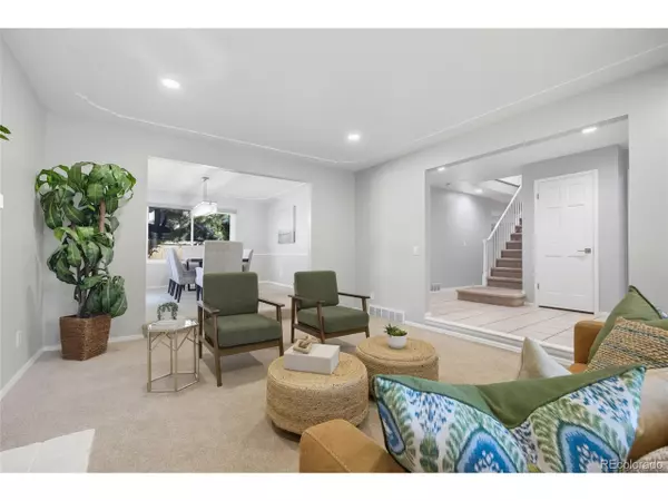 Englewood, CO 80111,10885 E Crestline Pl