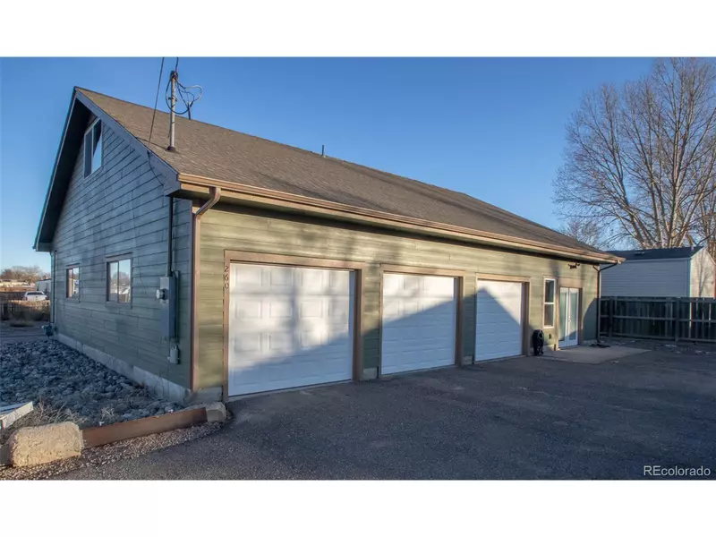 260 4th Ave, Hudson, CO 80642