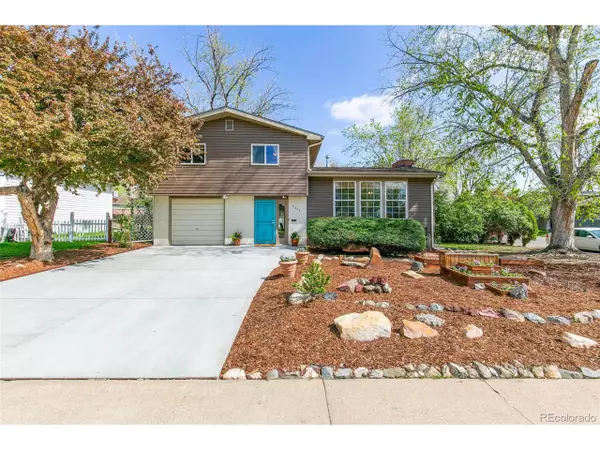 6204 Vance St, Arvada, CO 80003