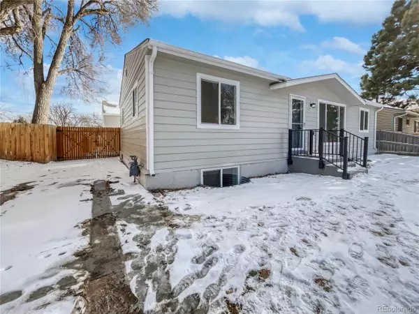 Wheat Ridge, CO 80033,4280 Hoyt Ct