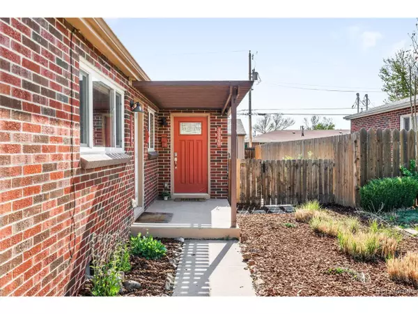 Denver, CO 80207,3316 N Glencoe St