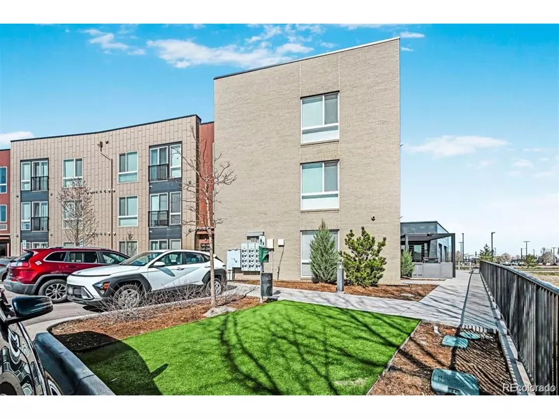 8475 E 36th Ave #141, Denver, CO 80238