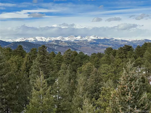 Golden, CO 80401,28825 Summit Ranch Dr