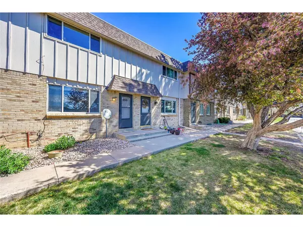 4816 E Hinsdale Pl,  Centennial,  CO 80122
